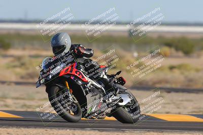 media/Nov-06-2023-Moto Forza (Mon) [[ce023d0744]]/3-Intermediate Group/Session 5 (Turn 4)/